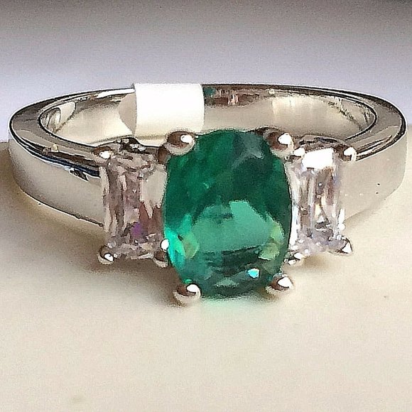 Silver Emerald Cocktail Ring Size 10 Green Cubic Zirconia Simulated Plated - Picture 8 of 11